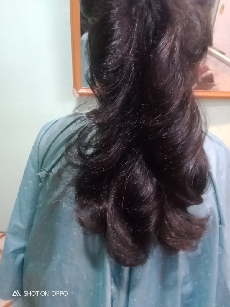 ADHRI BEAUTY PARLOUR NARIKKUNI